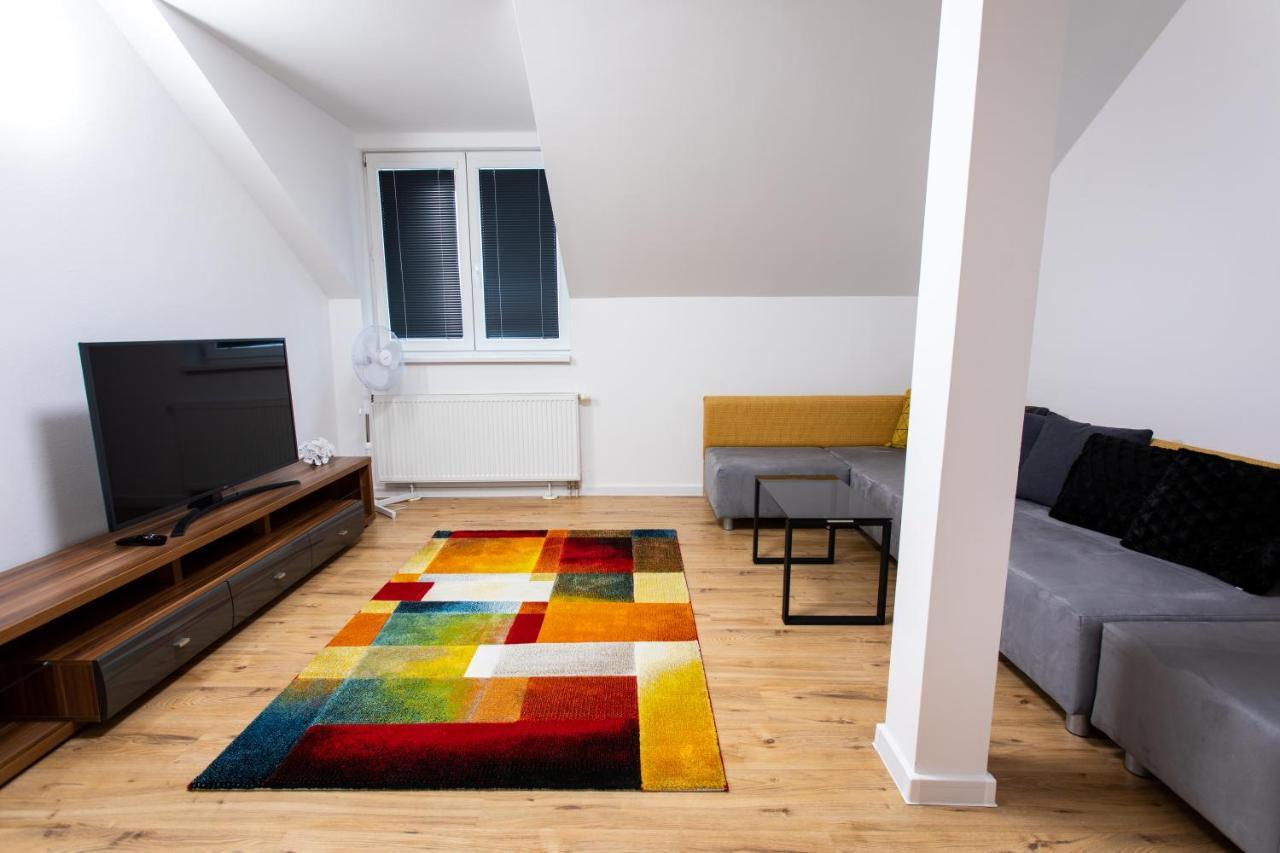 Hotel Novy Kastiel - Self Check-In Topolcany Luaran gambar