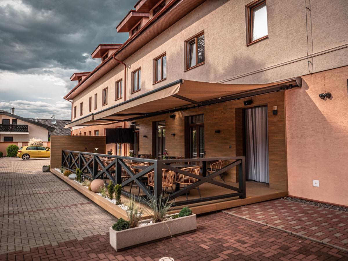Hotel Novy Kastiel - Self Check-In Topolcany Luaran gambar